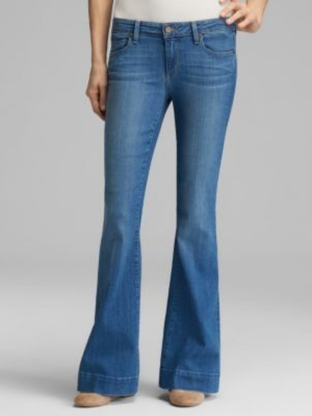 PAIGEFiona Flare Petite Jeans in Harrison